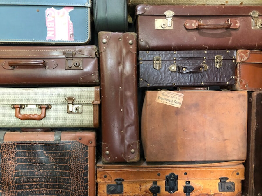 A picture of luggage