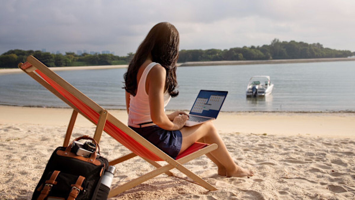 Remotely working from the beach