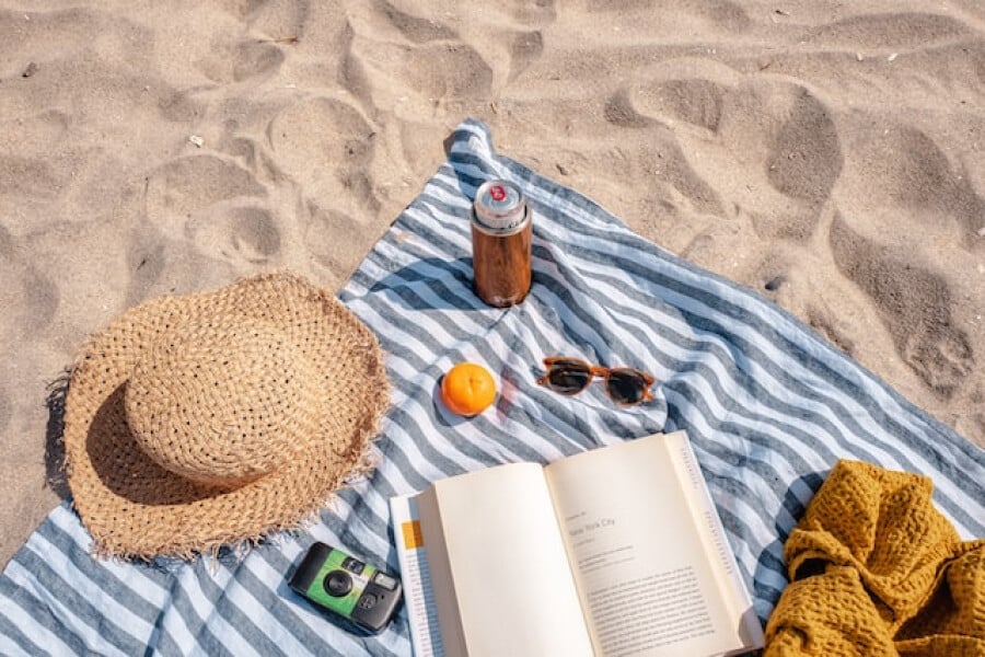 An image to represent PTO (paid time off) - a beach scene