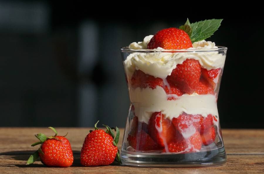 Strawberries and cream. Essential together like a Thankbox card and gift collection.